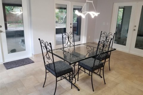House in Englewood, Florida 3 bedrooms, 161 sq.m. № 2132549 - photo 27