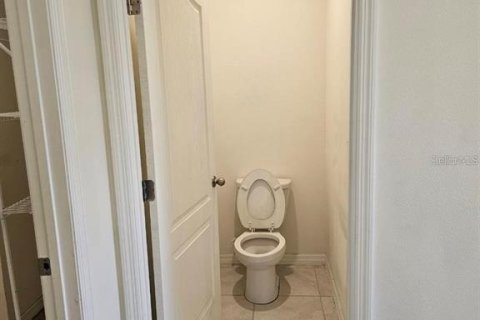 Casa en venta en Lake Alfred, Florida, 5 dormitorios, 246.38 m2 № 1733053 - foto 13