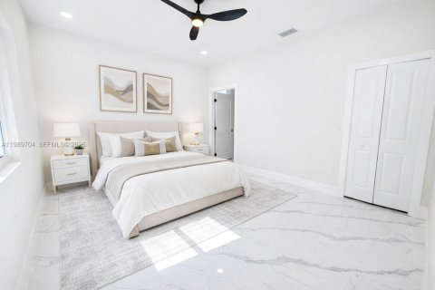 Propiedad comercial en venta en Lehigh Acres, Florida, 111.48 m2 № 2051708 - foto 14