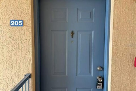 Condo in Orlando, Florida, 3 bedrooms  № 1913940 - photo 1