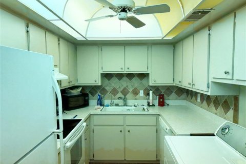 Copropriété à vendre à Palm Coast, Floride: 2 chambres, 91.6 m2 № 2197393 - photo 8