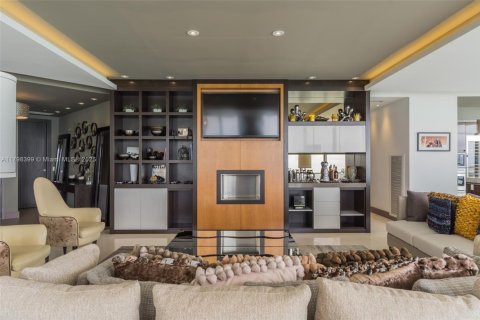 Condo in Bal Harbour, Florida, 3 bedrooms  № 1712083 - photo 3