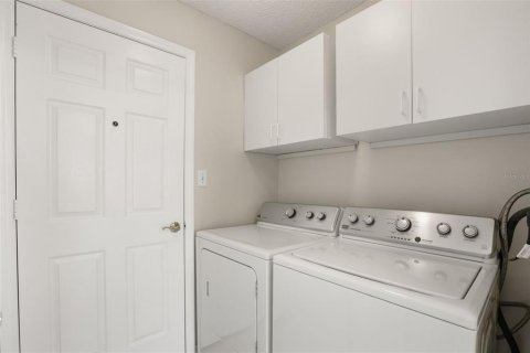 Villa ou maison à vendre à Clermont, Floride: 3 chambres, 129.51 m2 № 2410424 - photo 24