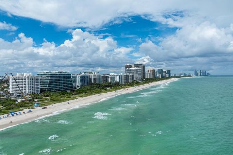 Condo in Surfside, Florida, 3 bedrooms  № 1954324 - photo 29