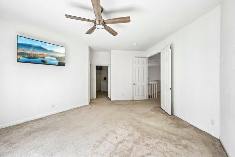 House in Wellington, Florida 4 bedrooms, 244.05 sq.m. № 2417222 - photo 26