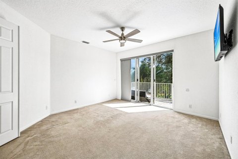 House in Wellington, Florida 4 bedrooms, 244.05 sq.m. № 2417222 - photo 25