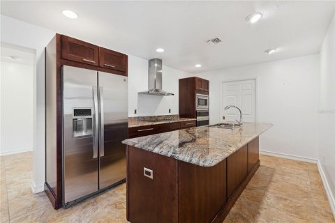 House in Orlando, Florida 1 bedroom, 196.21 sq.m. № 1517159 - photo 12