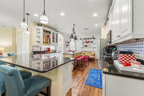 Casa en venta en San Antonio, Florida, 3 dormitorios, 192.68 m2 № 2226113 - foto 6