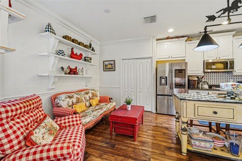 Casa en venta en San Antonio, Florida, 3 dormitorios, 192.68 m2 № 2226113 - foto 5