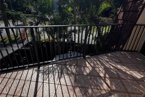 Touwnhouse à vendre à Boca Raton, Floride: 3 chambres, 148.46 m2 № 1970765 - photo 17