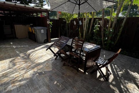 Touwnhouse à vendre à Boca Raton, Floride: 3 chambres, 148.46 m2 № 1970765 - photo 21