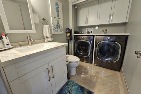 Adosado en venta en Boca Raton, Florida, 3 dormitorios, 148.46 m2 № 1970765 - foto 24