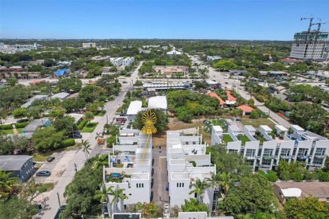 Townhouse in Fort Lauderdale, Florida 3 bedrooms, 186.27 sq.m. № 1797006 - photo 28