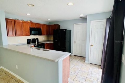 Townhouse in Orlando, Florida 2 bedrooms, 167.13 sq.m. № 2107193 - photo 8