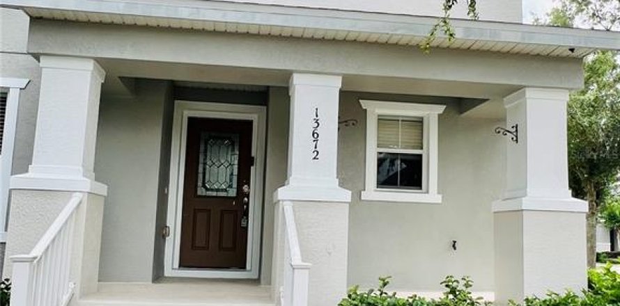 Townhouse in Orlando, Florida 2 bedrooms, 167.13 sq.m. № 2107193