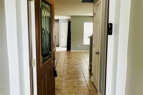 Townhouse in Orlando, Florida 2 bedrooms, 167.13 sq.m. № 2107193 - photo 3