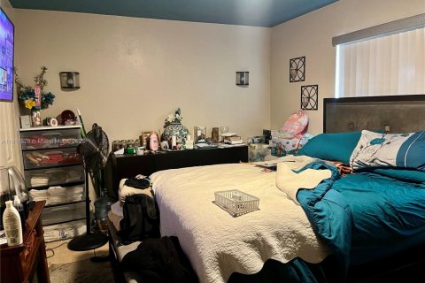 Villa ou maison à vendre à Miami Gardens, Floride: 4 chambres, 120.96 m2 № 1969201 - photo 9