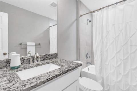 House in Cape Coral, Florida 4 bedrooms, 170.01 sq.m. № 1449564 - photo 25