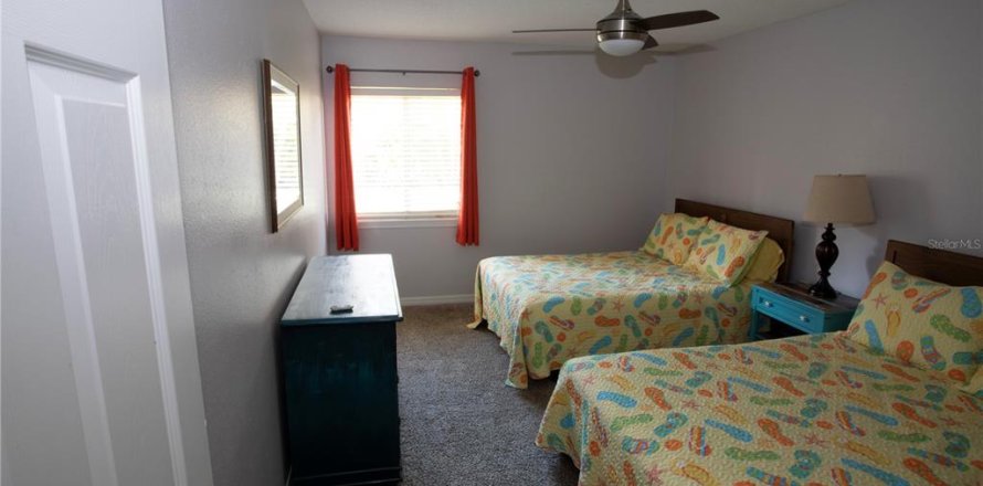 Condo in Sarasota, Florida, 3 bedrooms № 1903076