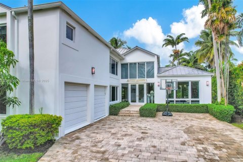 Villa ou maison à vendre à Bal Harbour, Floride: 5 chambres, 424.19 m2 № 1967856 - photo 20