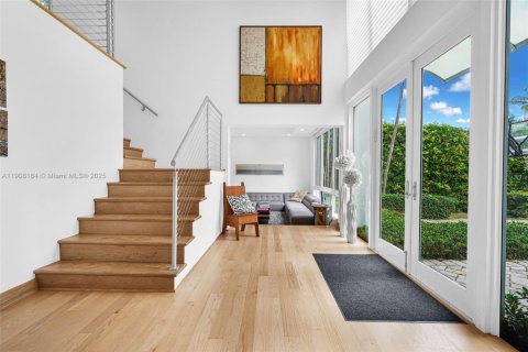 Villa ou maison à vendre à Bal Harbour, Floride: 5 chambres, 424.19 m2 № 1967856 - photo 14