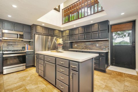 House in West Palm Beach, Florida 4 bedrooms, 230.4 sq.m. № 2082062 - photo 8