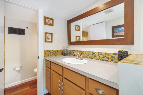 House in West Palm Beach, Florida 4 bedrooms, 230.4 sq.m. № 2082062 - photo 15