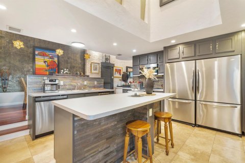 House in West Palm Beach, Florida 4 bedrooms, 230.4 sq.m. № 2082062 - photo 9