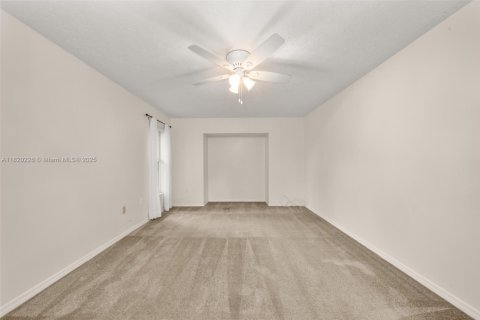 Casa en venta en Sebring, Florida, 3 dormitorios, 177.26 m2 № 1779542 - foto 17