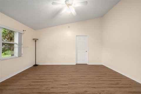 Casa en venta en Sebring, Florida, 3 dormitorios, 177.26 m2 № 1779542 - foto 3