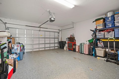 House in St. Lucie, Florida 4 bedrooms, 199.37 sq.m. № 2084163 - photo 13