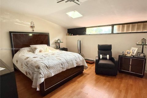 Touwnhouse à vendre à Doral, Floride: 3 chambres, 173.73 m2 № 1944996 - photo 13
