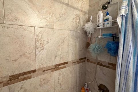 House in West Palm Beach, Florida 3 bedrooms, 120.03 sq.m. № 2402490 - photo 19