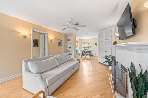 Купить виллу или дом в Сарасота, Флорида 4 комнаты, 109.81м2, № 1515116 - фото 8