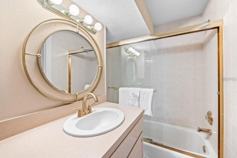 Купить виллу или дом в Сарасота, Флорида 4 комнаты, 109.81м2, № 1515116 - фото 28