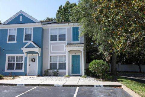 Touwnhouse à vendre à Lake Mary, Floride: 2 chambres, 101.73 m2 № 1851380 - photo 1