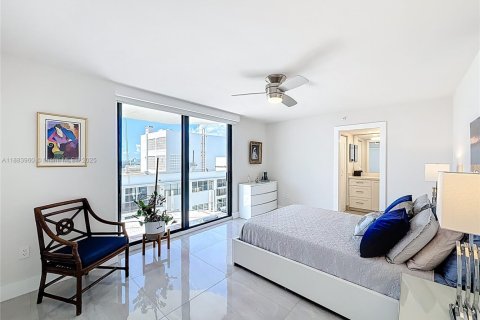Купить кондоминиум в Майами-Бич, Флорида 2 спальни, 131.46м2, № 1937259 - фото 12