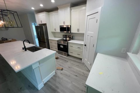 Casa en alquiler en Gainesville, Florida, 4 dormitorios, 183.11 m2 № 1797375 - foto 3