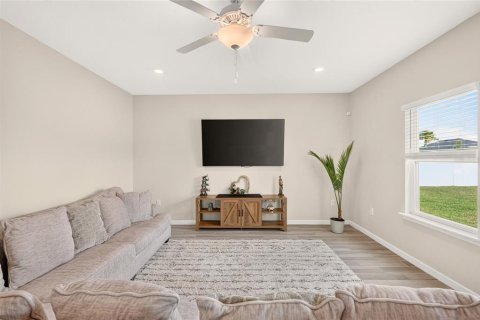 Villa ou maison à vendre à Ocala, Floride: 4 chambres, 226.96 m2 № 2285277 - photo 14