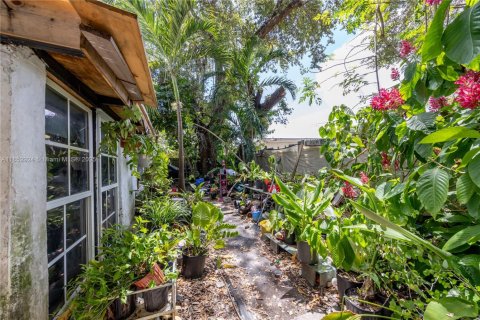 Купить виллу или дом в Норт-Майами, Флорида 1 спальня, 67.63м2, № 2037074 - фото 8