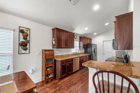 House in Riverview, Florida 3 bedrooms, 181.9 sq.m. № 2313051 - photo 12