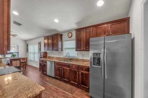 House in Riverview, Florida 3 bedrooms, 181.9 sq.m. № 2313051 - photo 11