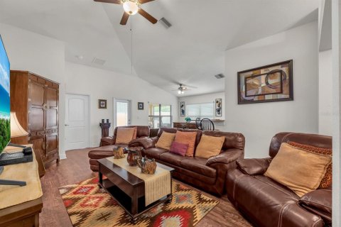 House in Riverview, Florida 3 bedrooms, 181.9 sq.m. № 2313051 - photo 7