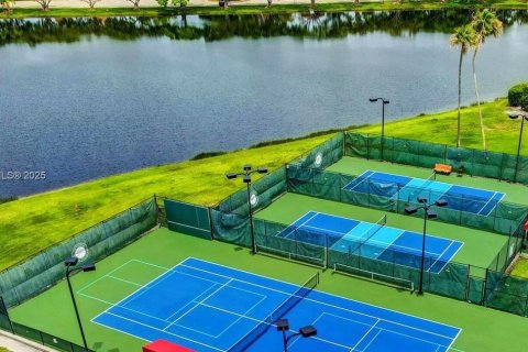 Villa ou maison à louer à Palm Beach Gardens, Floride: 4 chambres, 277.03 m2 № 1983435 - photo 11