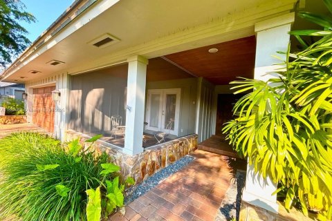 Villa ou maison à louer à Palm Beach Gardens, Floride: 4 chambres, 277.03 m2 № 1983435 - photo 3