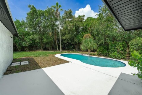 House in Longwood, Florida 4 bedrooms, 149.02 sq.m. № 1843795 - photo 3