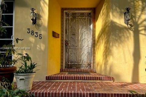 Villa ou maison à Miami, Floride 3 chambres, 229.84 m2 № 2010322