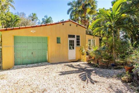 Casa en venta en Miami, Florida, 3 dormitorios, 229.84 m2 № 2010322 - foto 25