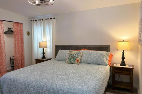 Apartment in Cortez, Florida 2 bedrooms, 72.93 sq.m. № 1913684 - photo 11