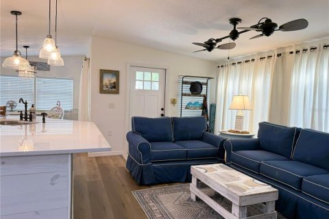 Apartment in Cortez, Florida 2 bedrooms, 72.93 sq.m. № 1913684 - photo 7